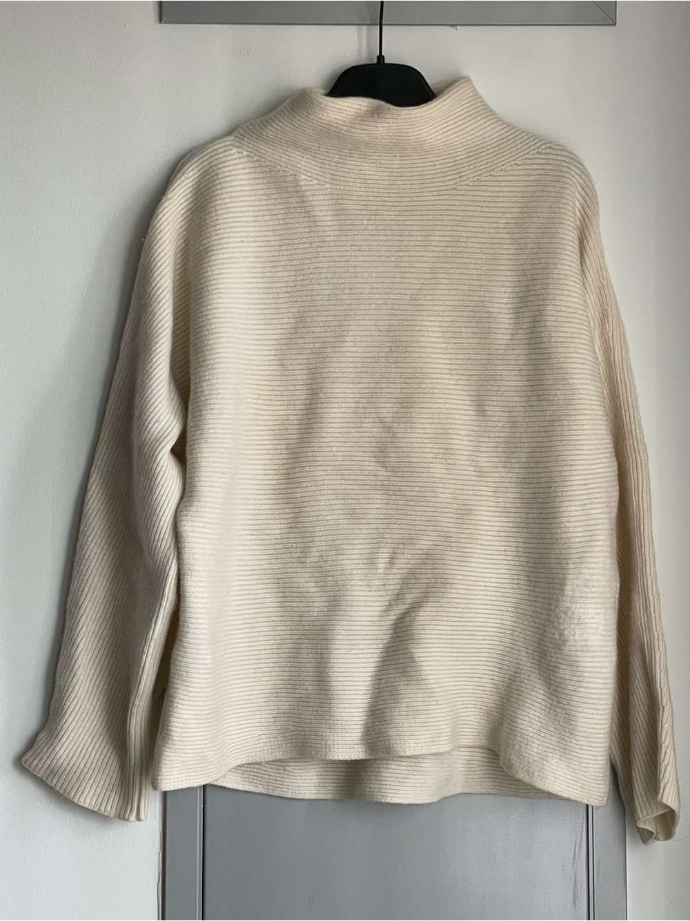 VINCE Cream Ribbed Wool & Cashmere Blend Mockneck Sweater